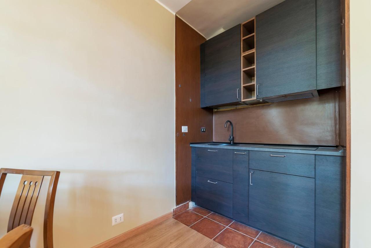 Roomy&cozy With Shared Terrace Apartment Rom