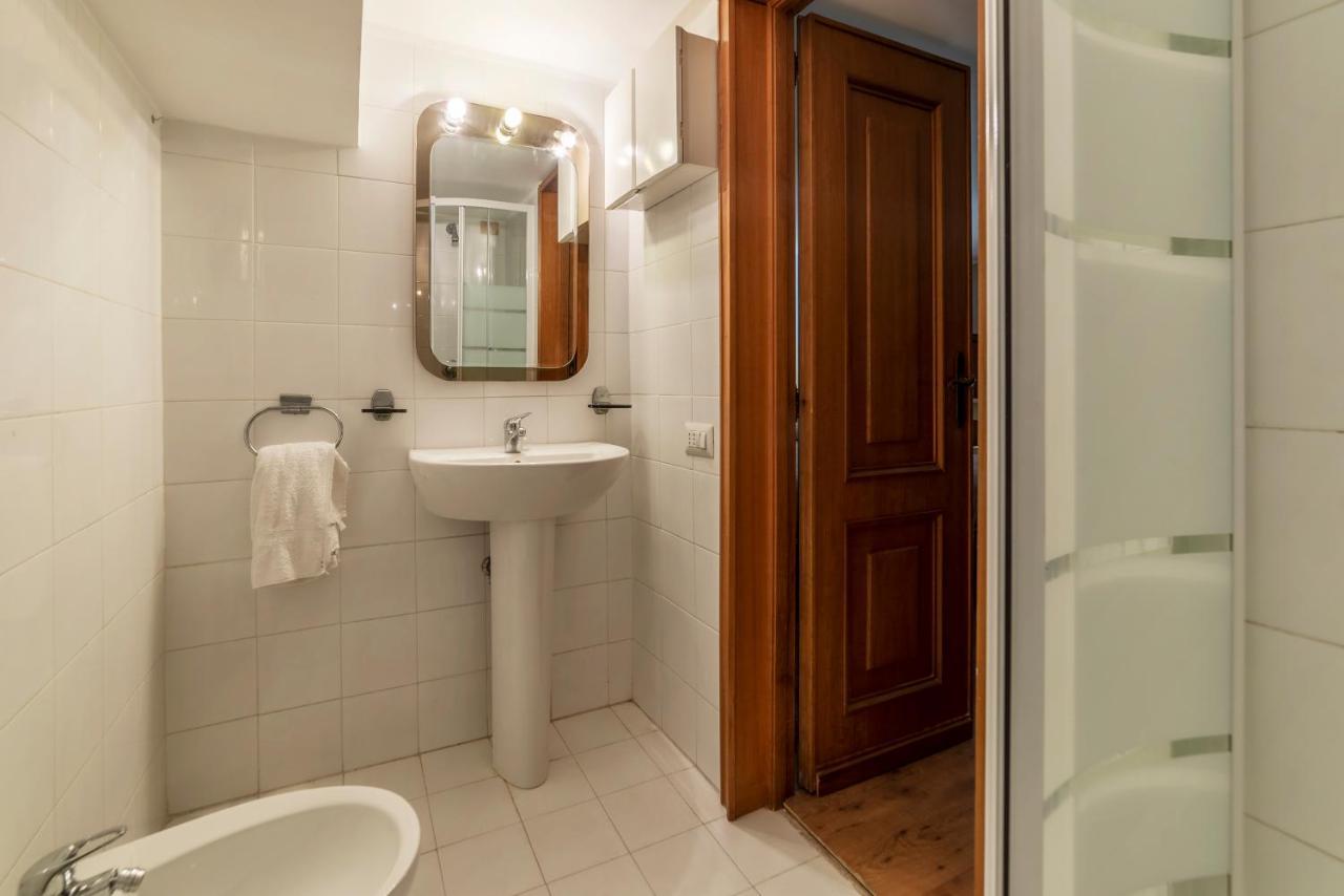 Apartment Roomy&cozy With Shared Terrace *