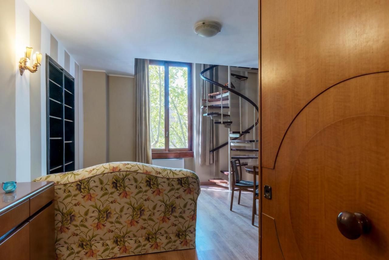 Roomy&cozy With Shared Terrace Apartment Rom